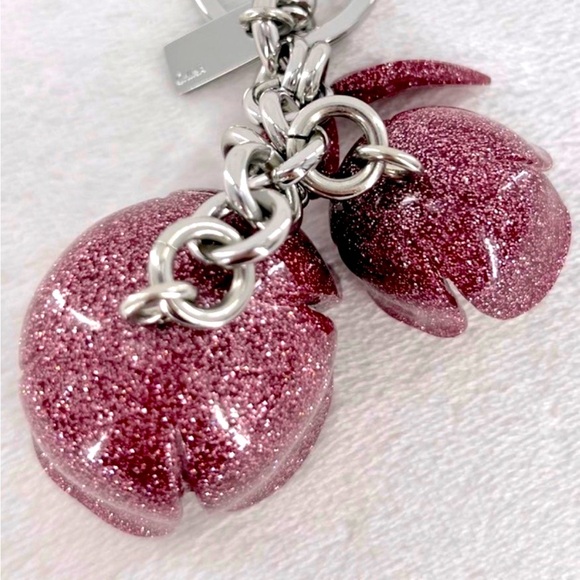 Coach Glitter Tea Rose Resin keychain/Bag charm - Picture 6 of 8